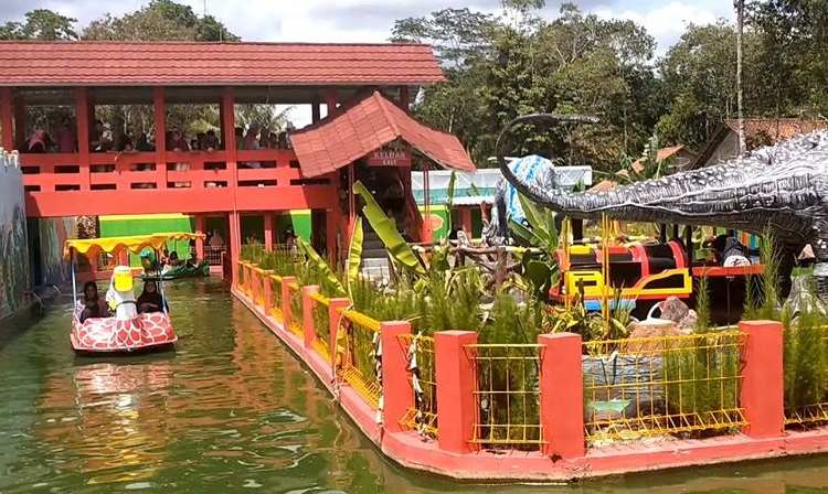 Taman Pesona Rengganis: Surga Korea di Hati Cilacap